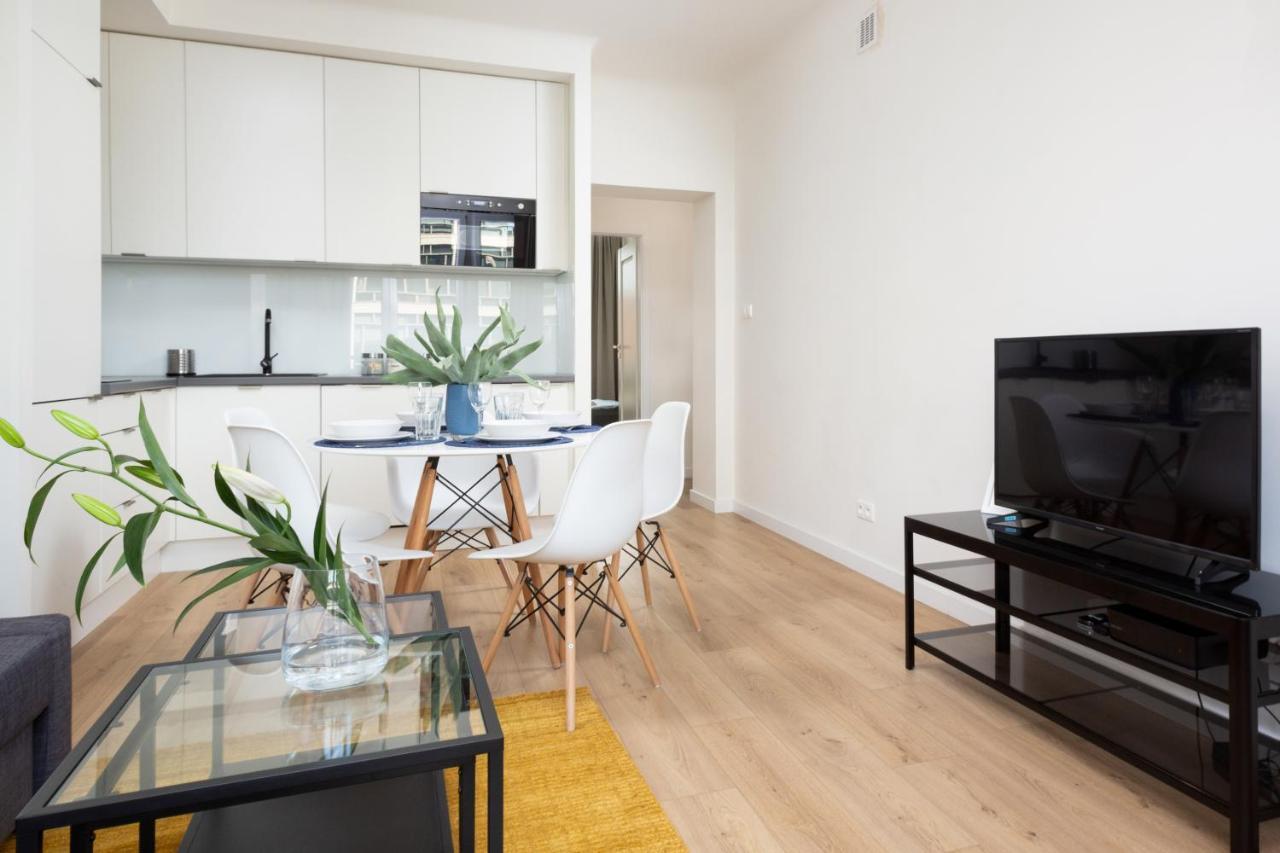 Family City Center Apartment By Renters Prestige 바르샤바 외부 사진